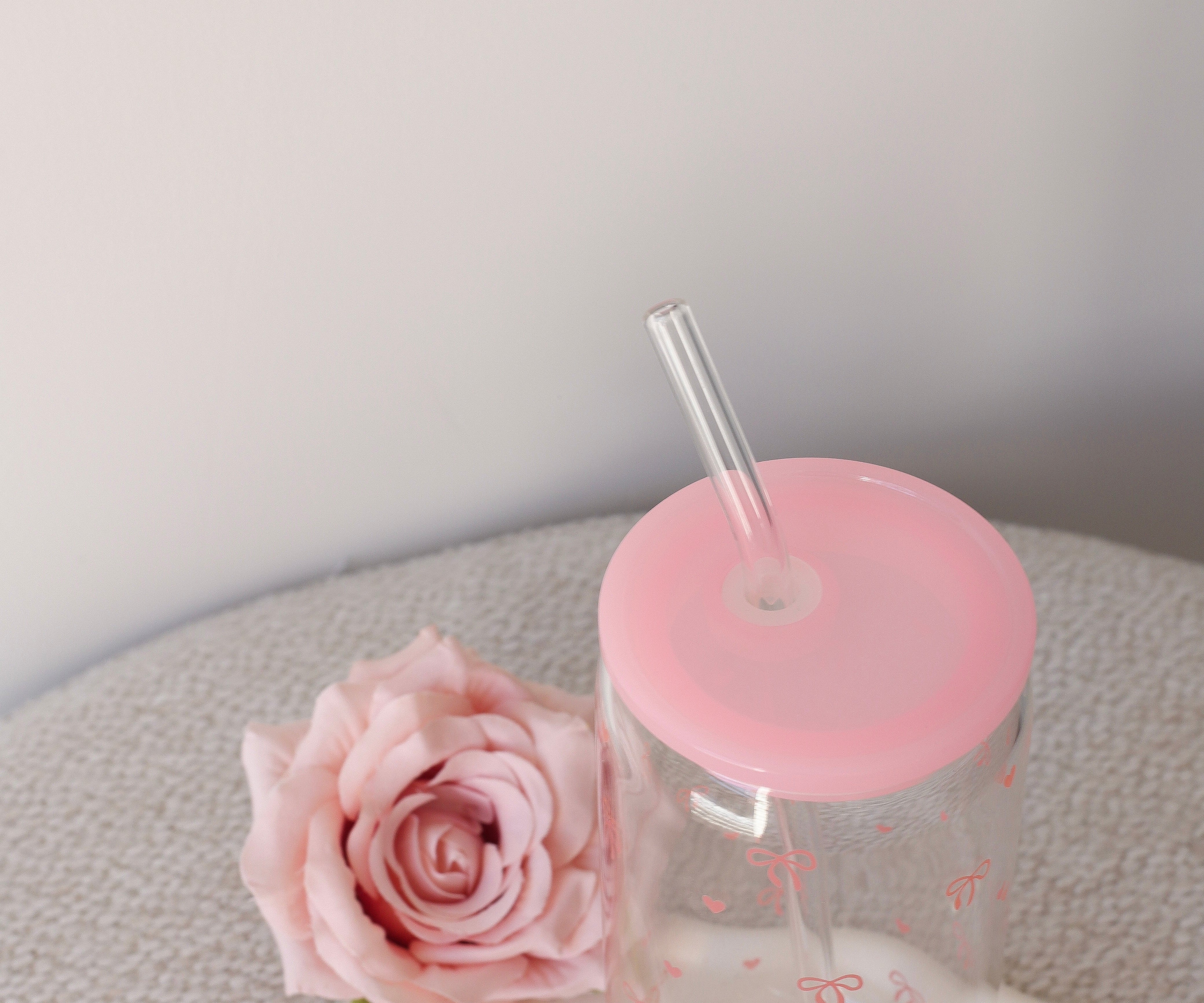 Couvercle rose pour tumbler