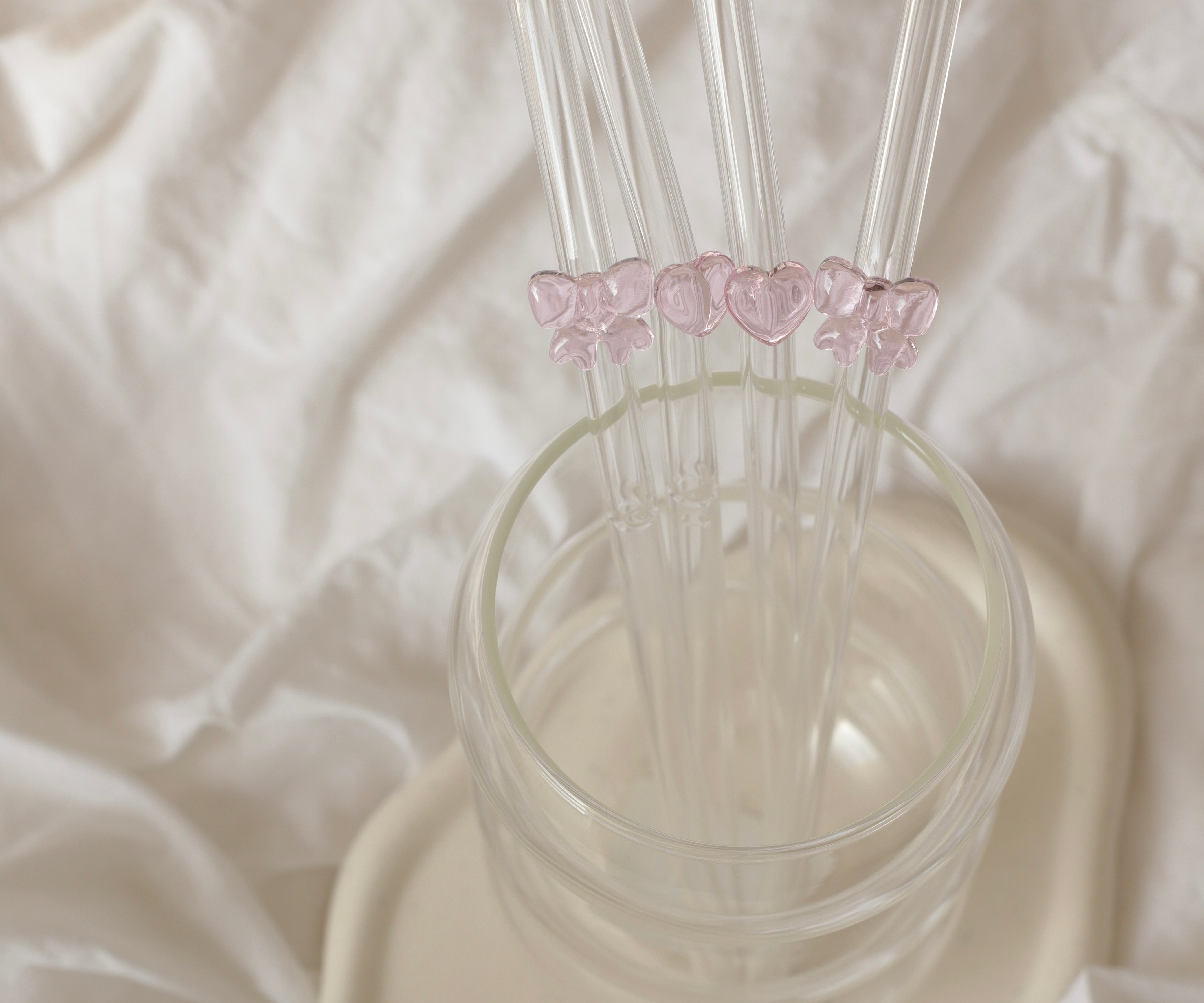 Ensemble de pailles coeurs et boucles