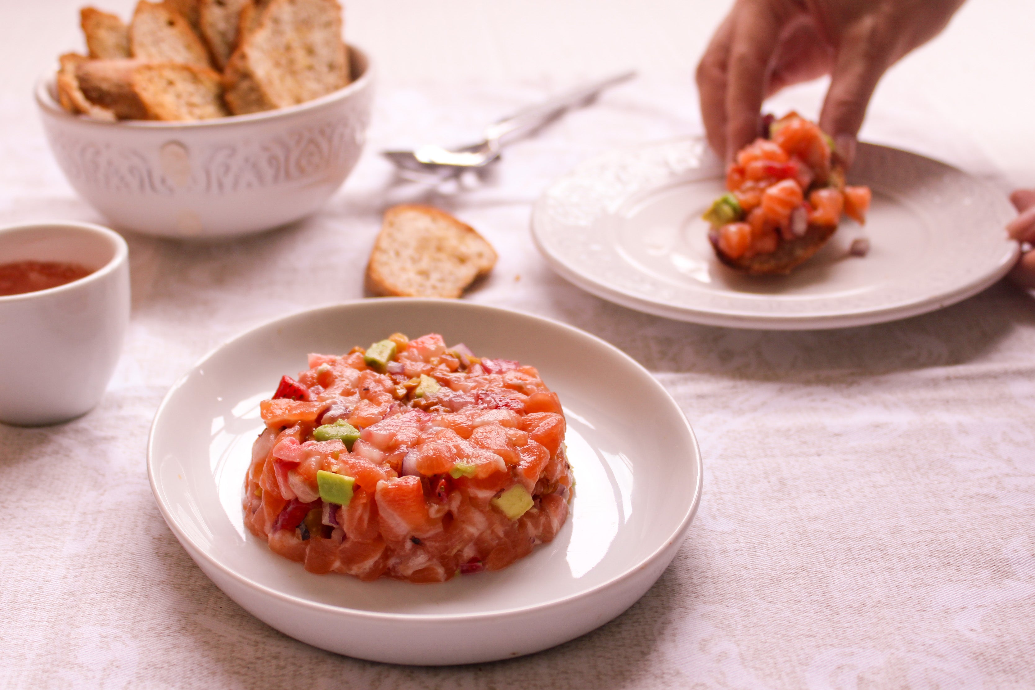 tartare saumon fruite fraise canneberge bleuet vinaigrette 