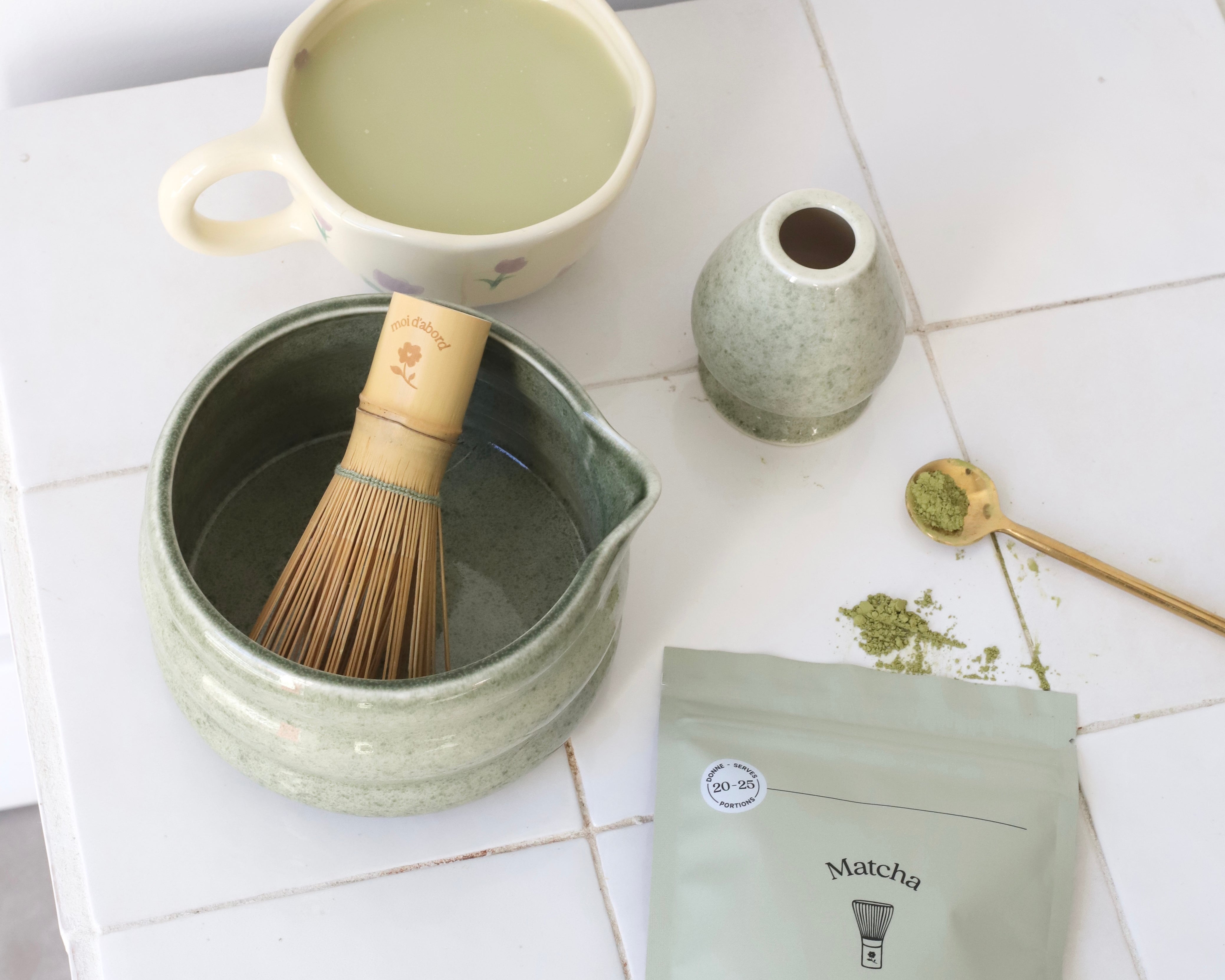 Ensemble à matcha pour débutant