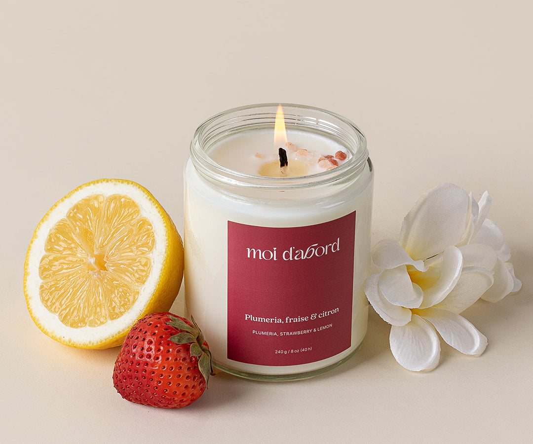 Bougie de soja Plumeria, fraise & citron de Moi d’abord fabriquée au Québec
